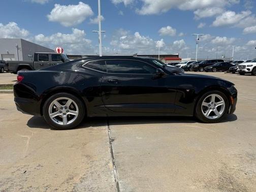 2022 Chevrolet Camaro 1LT