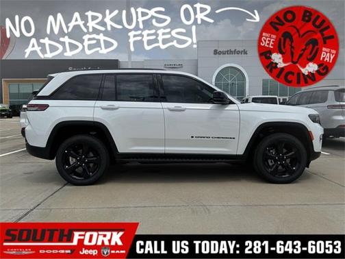 2025 Jeep Grand Cherokee Laredo