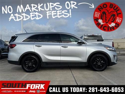 2019 Kia Sorento LX
