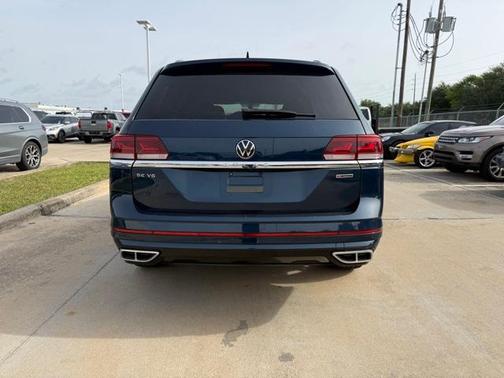 2021 Volkswagen Atlas 3.6 V6 SE w/ Technology R-Line