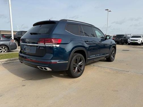 2021 Volkswagen Atlas 3.6 V6 SE w/ Technology R-Line