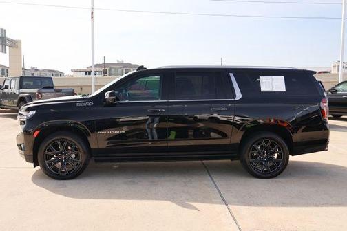 2023 Chevrolet Suburban High Country