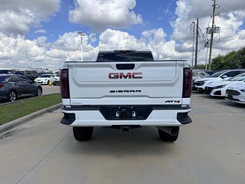 2024 GMC Sierra 2500 AT4
