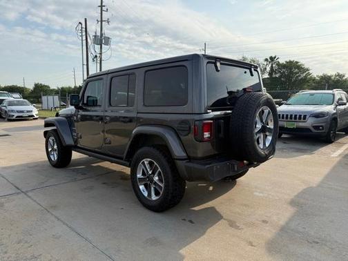 2021 Jeep Wrangler Unlimited Sahara
