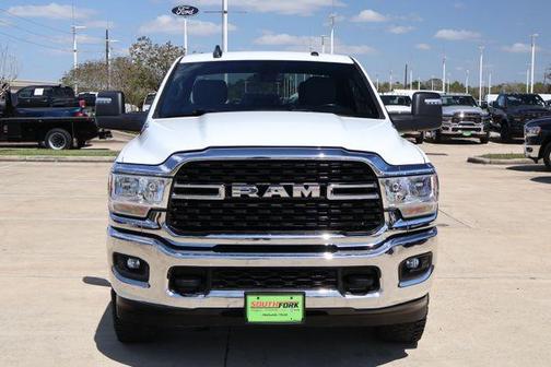 Bright White Clearcoat 2024 RAM 2500 Big Horn