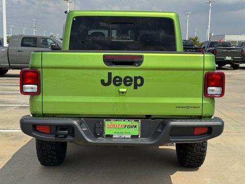 2025 Jeep Gladiator Sport