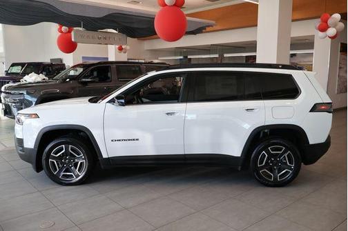 2026 Jeep Cherokee LAREDO/LIMITED