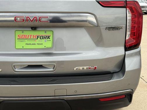 2024 GMC Yukon AT4