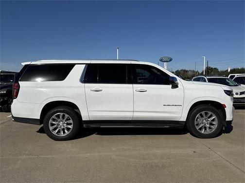 2022 Chevrolet Suburban Premier