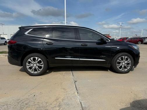 2018 Buick Enclave Avenir