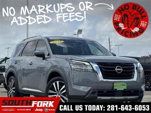 2023 Nissan Pathfinder Platinum