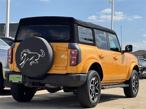 2022 Ford Bronco Outer Banks
