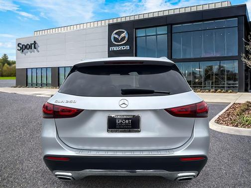 2022 Mercedes-Benz GLA 250 Base