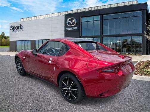 2025 Mazda MX-5 Miata RF Grand Touring
