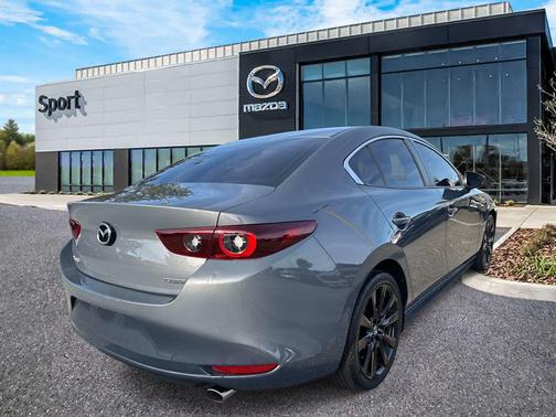 2022 Mazda Mazda3 FWD w/Preferred Package
