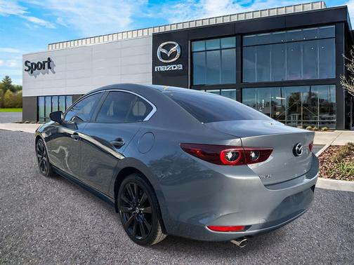 2022 Mazda Mazda3 FWD w/Preferred Package
