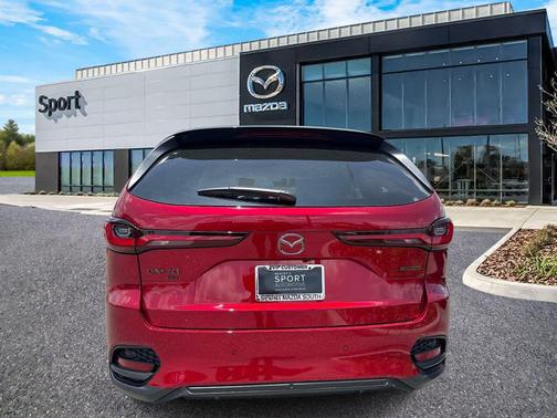 Soul Red Crystal Metallic 2026 Mazda CX-70 3.3 Turbo Preferred