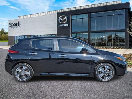 2022 Nissan Leaf SV 40 kWh