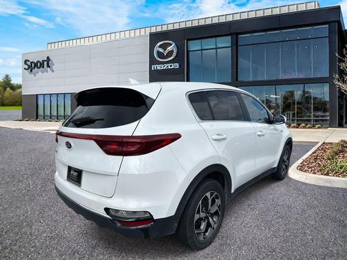 2022 Kia Sportage LX