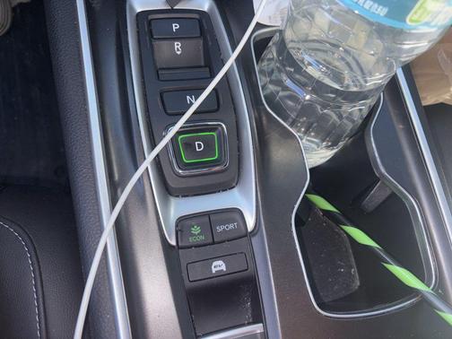 2022 Honda Accord Hybrid Base