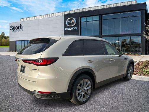 Platinum Quartz 2026 Mazda CX-90 3.3 Turbo Preferred
