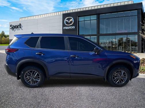 2022 Nissan Rogue S