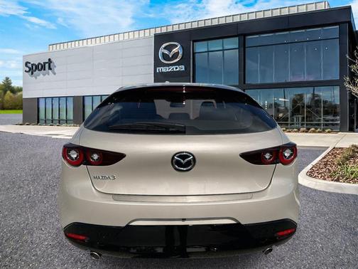 Platinum Quartz Metallic 2026 Mazda Mazda3 FWD w/Preferred Package