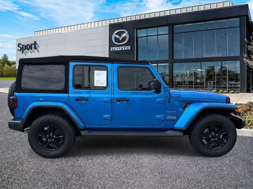 2022 Jeep Wrangler Unlimited Sahara