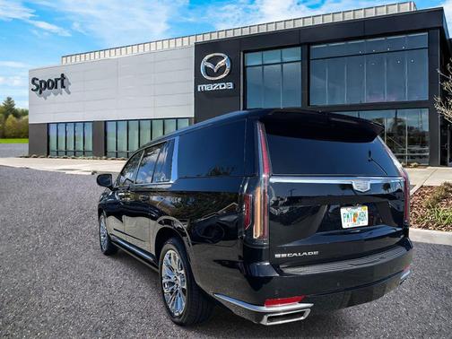 2022 Cadillac Escalade ESV Premium Luxury Platinum
