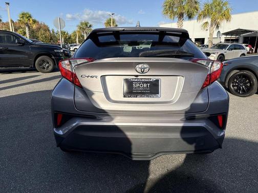 2020 Toyota C-HR XLE