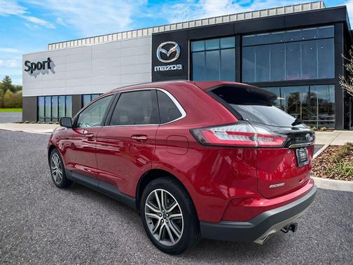 2020 Ford Edge Titanium