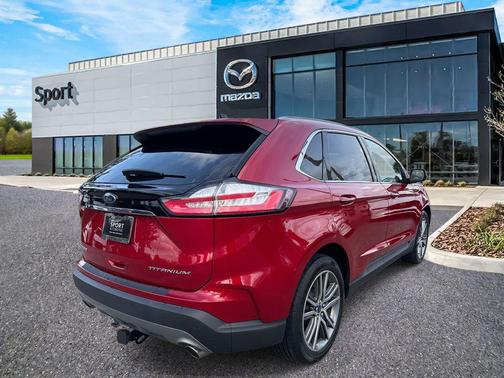 2020 Ford Edge Titanium