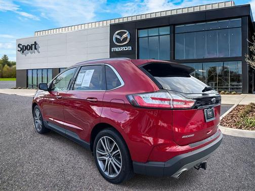 2020 Ford Edge Titanium
