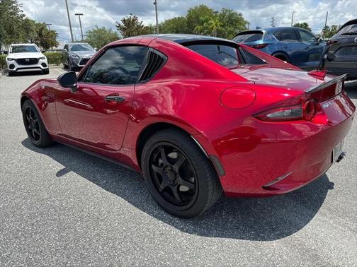 2022 Mazda MX-5 Miata RF Grand Touring