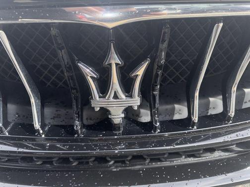 2018 Maserati Ghibli Base