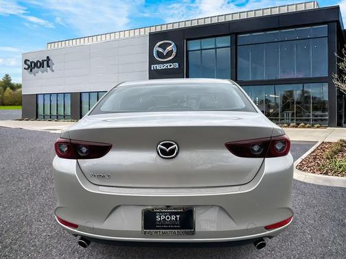 2026 Mazda Mazda3 FWD w/Preferred Package