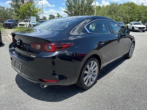 2022 Mazda Mazda3 FWD w/Preferred Package