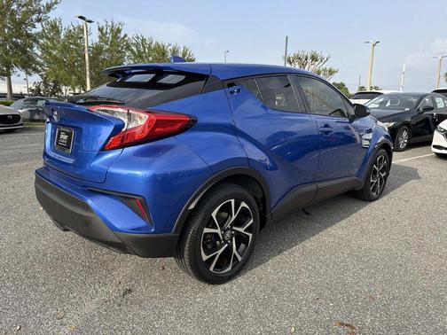 Blue Eclipse Metallic 2020 Toyota C-HR XLE