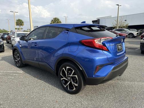 Blue Eclipse Metallic 2020 Toyota C-HR XLE