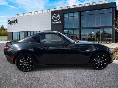 2025 Mazda MX-5 Miata RF Grand Touring