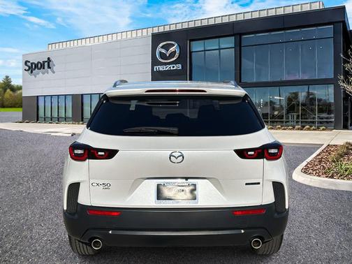 2024 Mazda CX-50 2.5 S Select Package