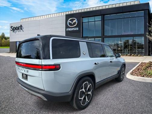 2023 Rivian R1S Adventure