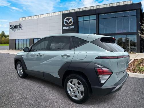 2024 Hyundai KONA SE