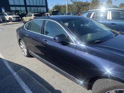 2019 Volvo S90 T6 Inscription