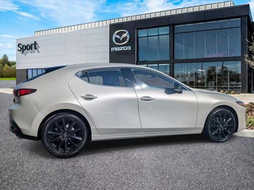 2025 Mazda Mazda3 FWD w/Preferred Package