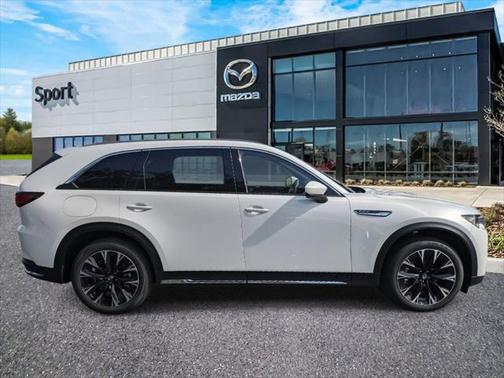 2025 Mazda CX-90 PHEV Premium Plus