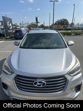 2017 Hyundai SANTA FE SE