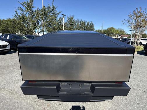 2024 Tesla Cybertruck All-Wheel Drive