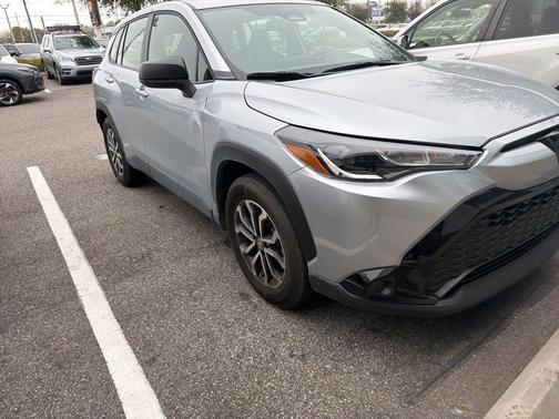2025 Toyota Corolla Hybrid SE