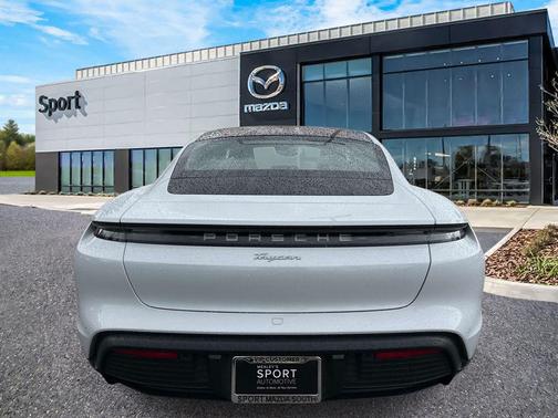 Carrara White Metallic 2023 Porsche Taycan Base